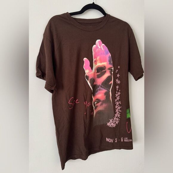 Travis Scott Utopia T-Shirt - Picture 1 of 3